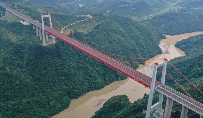 持續(xù)發(fā)力│陸續(xù)中標(biāo)包茂高速、大南高速、貴黃等高速項目